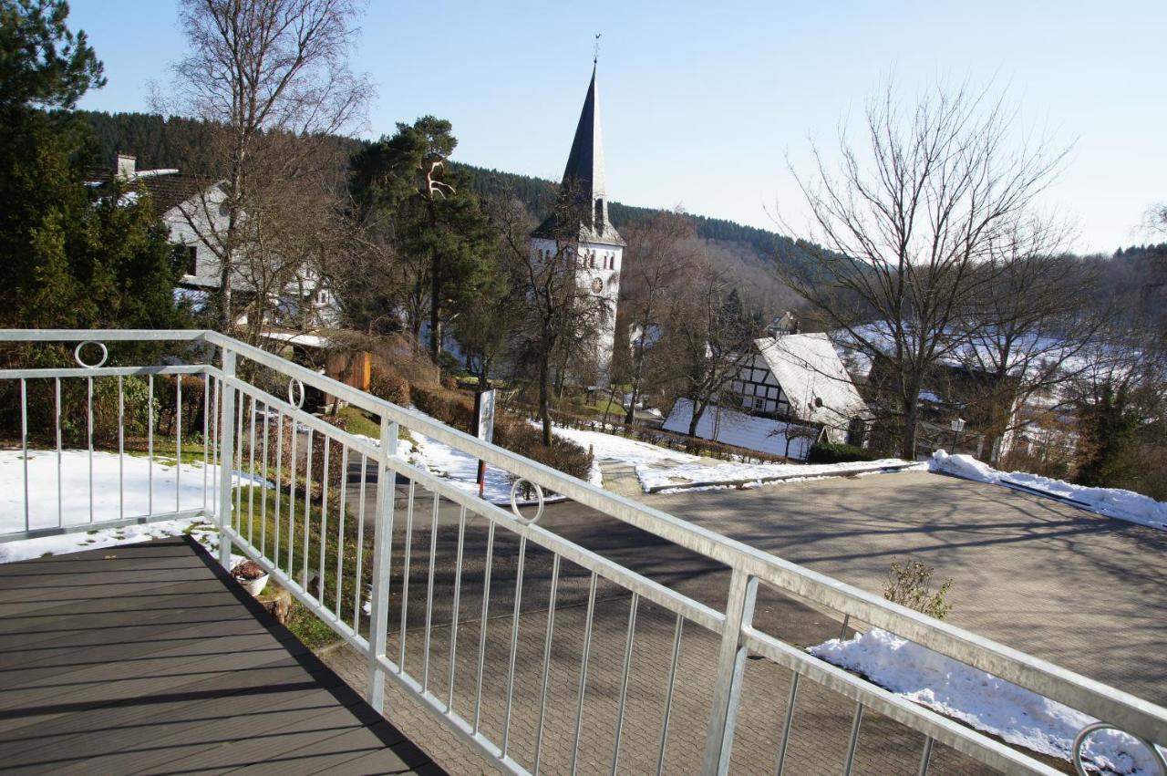 Schumacher Garni Hotel 3*